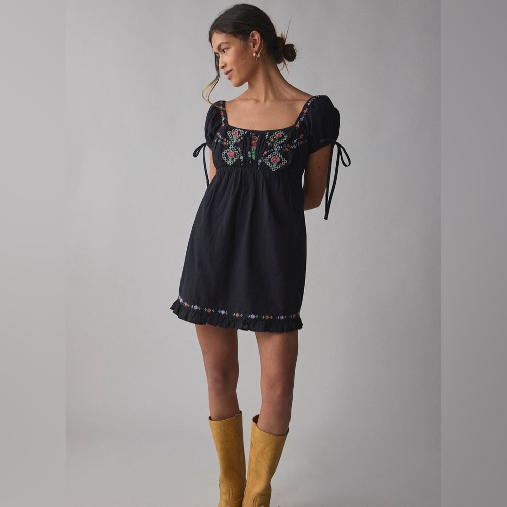 Kimchi Blue Marcella embroidered tie-back babydoll mini dress - Picture 4 of 5